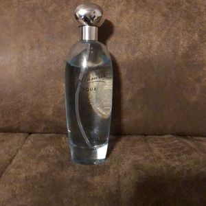 Estée Lauder pleasures (Aqua) fragrance